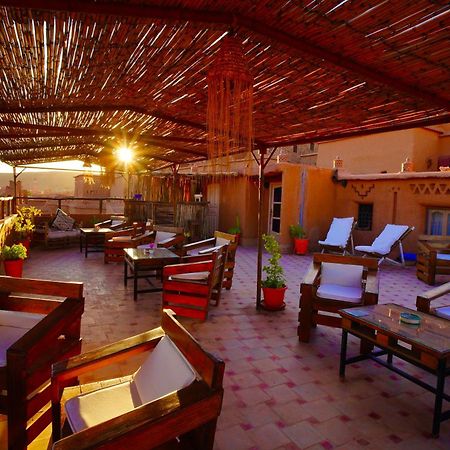 Kasbah El Hajja Panzió Ajt Benhaddu Kültér fotó