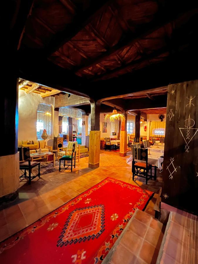 Kasbah El Hajja Panzió Ajt Benhaddu Kültér fotó