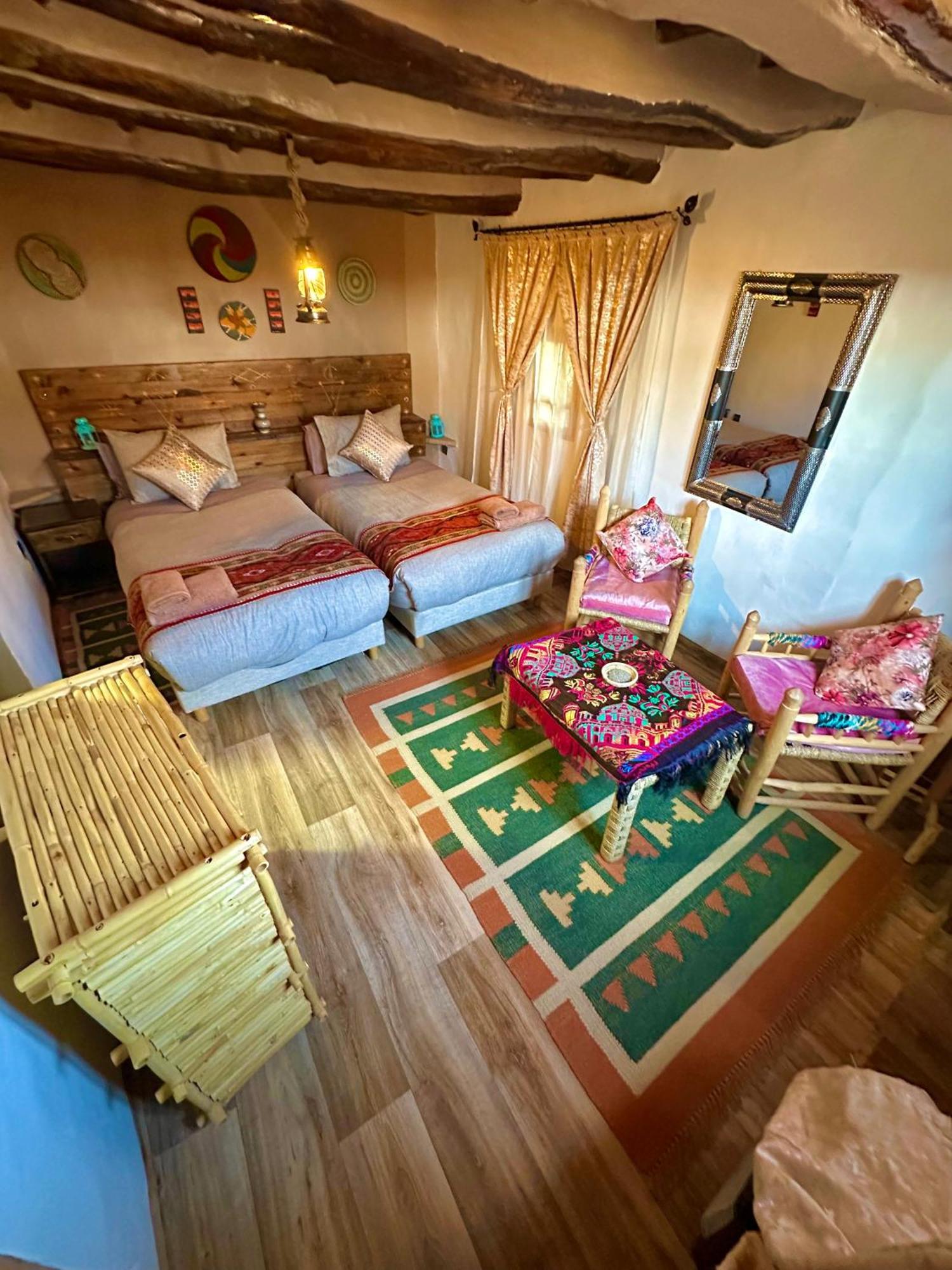 Kasbah El Hajja Panzió Ajt Benhaddu Kültér fotó
