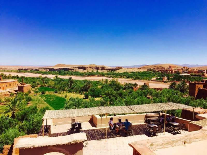 Kasbah El Hajja Panzió Ajt Benhaddu Kültér fotó